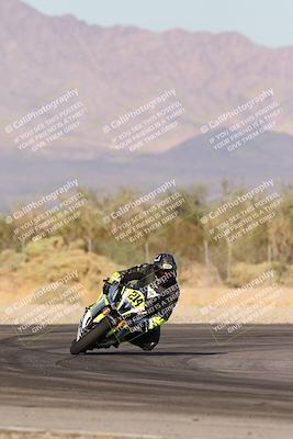media/Nov-02-2025-CVMA (Sun) [[337aff29ab]]/Race 17-Amateur Supersport Middleweight/